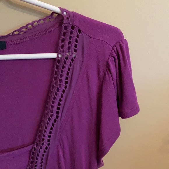 3/$15 Banana Republic purple tunic - Picture 8 of 8